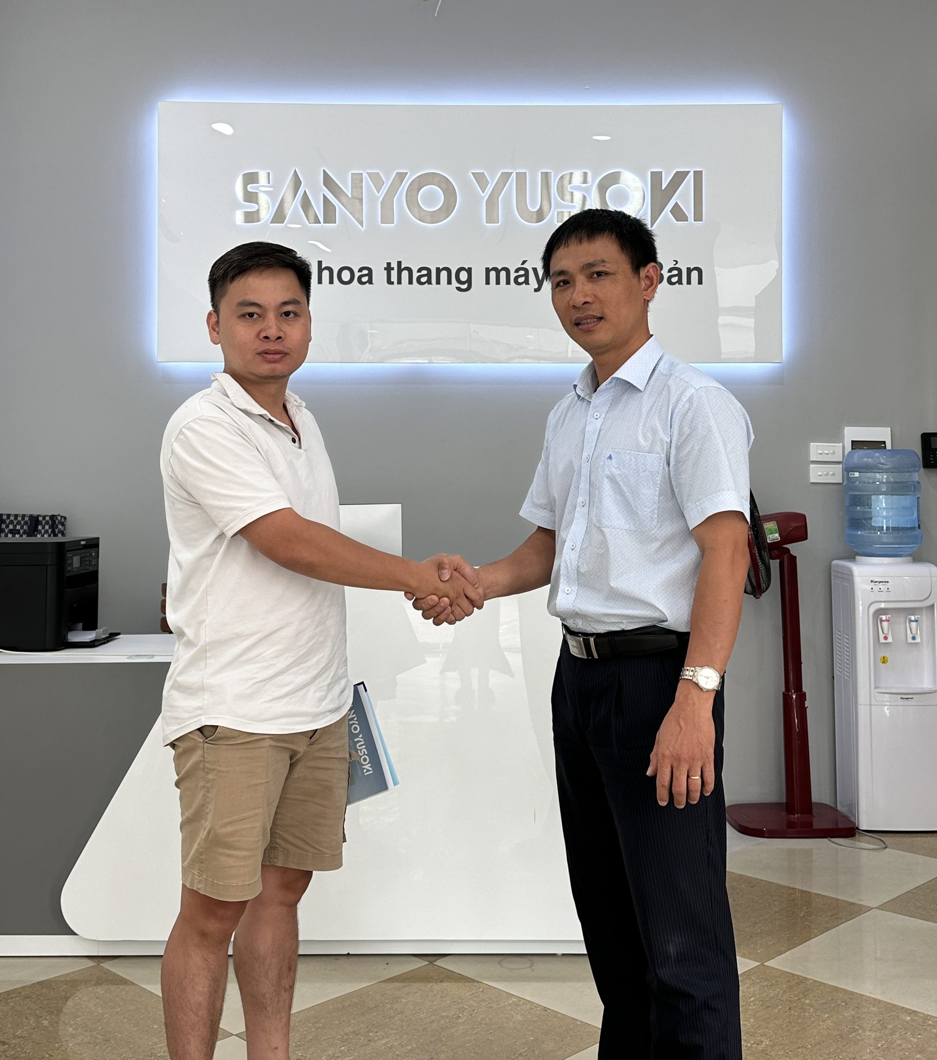 Khách hàng tin tưởng lựa chọn Thang Máy Sanyo Yusoki